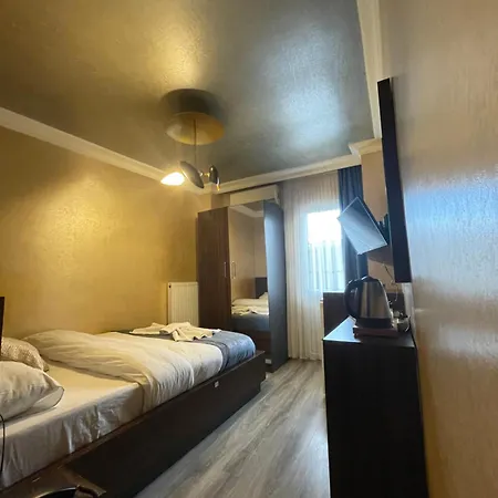 Appart hôtel Golopa *
